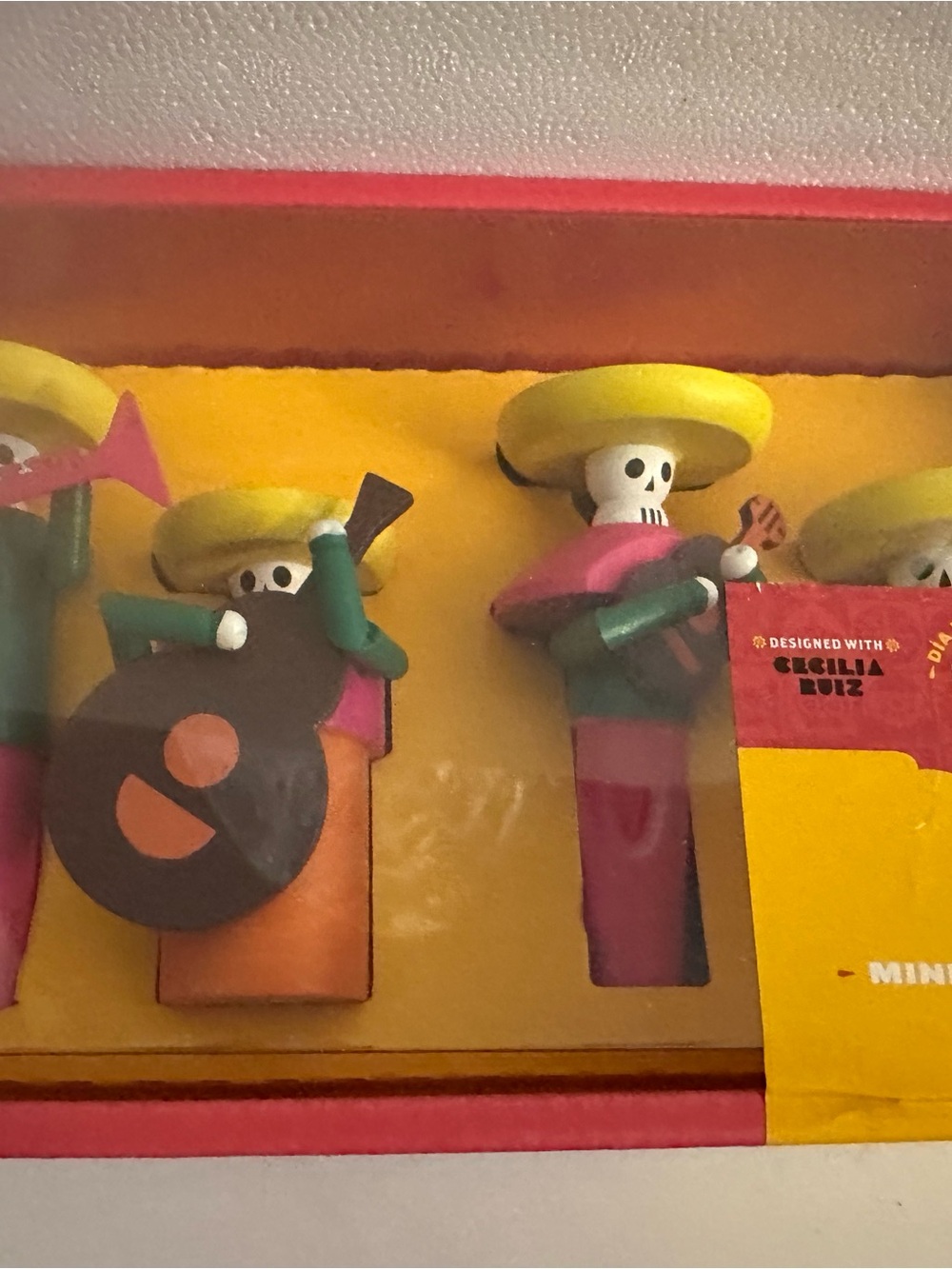 Dia de los muertos figures